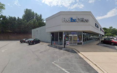 Print Shop «FedEx Office Print & Ship Center», reviews and photos, 1046 W Patrick St a, Frederick, MD 21703, USA