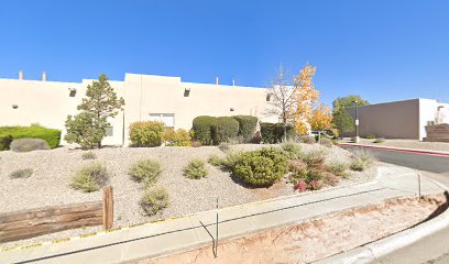 Lunden Rae S DC - Pet Food Store in Santa Fe New Mexico