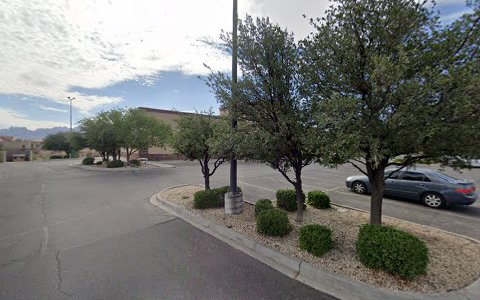 Sporting Goods Store «Big 5 Sporting Goods - Las Cruces», reviews and photos, 3060 E Lohman Ave, Las Cruces, NM 88005, USA