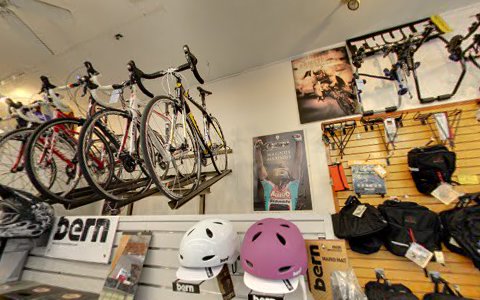 Bicycle Store «Ace Wheelworks», reviews and photos, 145 Elm St, Somerville, MA 02144, USA