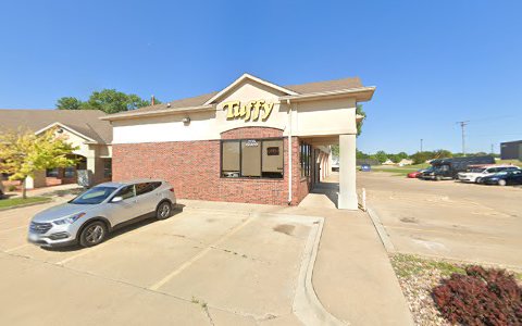 Auto Repair Shop «Tuffy Auto Service Center», reviews and photos, 2135 Grand Ave, West Des Moines, IA 50265, USA