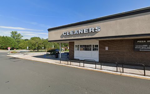 Dry Cleaner «Valley Mall Cleaners», reviews and photos, 6403 Shiplett Blvd, Burke, VA 22015, USA
