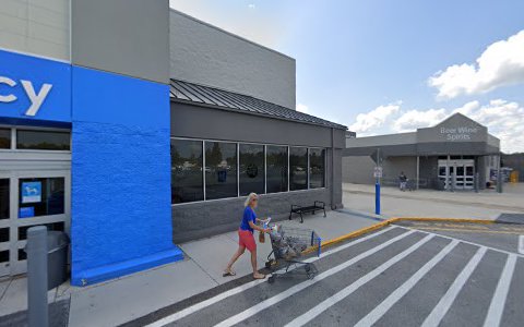 Tire Shop «Walmart Tires & Auto Parts», reviews and photos, 3801 Tampa Rd, Oldsmar, FL 34677, USA