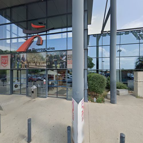 Borne de recharge de véhicules électriques Enerstock Charging Station Montaren-et-Saint-Médiers