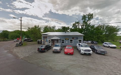Auto Repair Shop «Trusted Hands Auto», reviews and photos, 15 Pumpkin Harbor Rd, Cambridge, VT 05444, USA