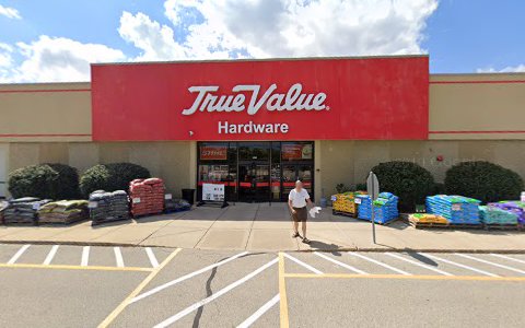 Home Improvement Store «Mount Prospect True Value», reviews and photos, 1490 S Elmhurst Rd, Mt Prospect, IL 60056, USA