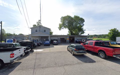 Auto Repair Shop «Old Town Automotive, LLC», reviews and photos, 212 S Virginia Ave, Eureka, MO 63025, USA