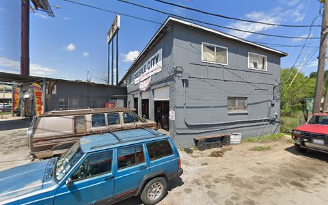 Used Car Dealer «Mobile City Auto Plex», reviews and photos, 6457 Camp Bullis Rd, San Antonio, TX 78257, USA