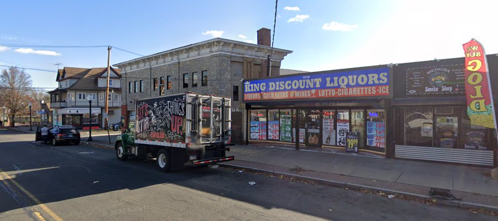 King Discount Liquor, 1818 Barnum Ave, Bridgeport, CT 06610, USA, 