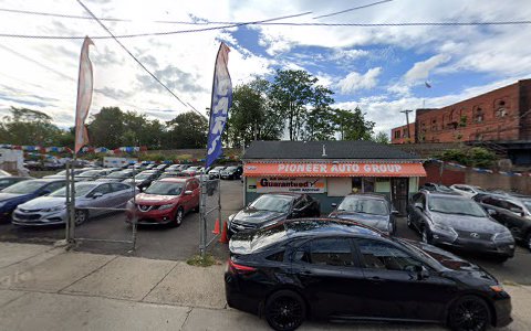 Used Car Dealer «Pioneer Auto Group», reviews and photos, 90 Straight St, Paterson, NJ 07501, USA