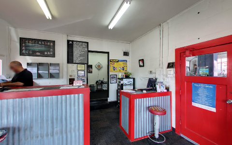 Auto Repair Shop «Arbor Auto Repair Austin», reviews and photos, 5422 Burnet Rd, Austin, TX 78756, USA