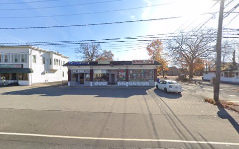 Tobacco Shop «Smoke Zone Smoke Shop», reviews and photos, 21 Enfield St, Enfield, CT 06082, USA