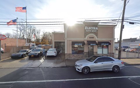 Auto Body Shop «Electra Autobody», reviews and photos, 139 W Montauk Hwy, Lindenhurst, NY 11757, USA