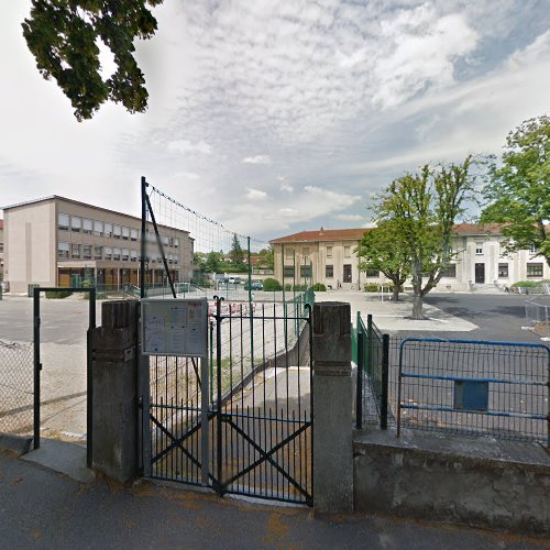 École primaire Ecole Primaire Henri Wallon Roussillon