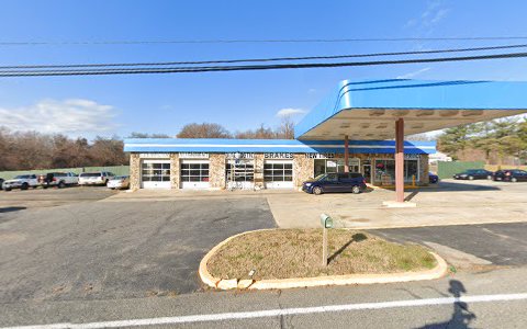 Auto Repair Shop «Guy Motors of Prince Frederick», reviews and photos, 3745 Hallowing Point Rd, Prince Frederick, MD 20678, USA