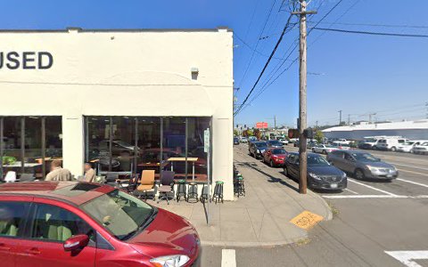 Office Furniture Store «NW Office Liquidations», reviews and photos, 635 SE Hawthorne Blvd, Portland, OR 97214, USA