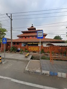 Street View & 360deg - SMP Negeri 8 Mojokerto