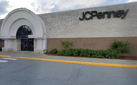 Cosmetics Store «SEPHORA inside JCPenney», reviews and photos, 155 Dorset St, South Burlington, VT 05403, USA