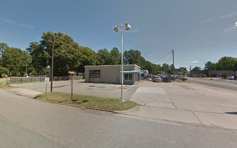Tire Shop «Top-Notch Tire and Auto Center», reviews and photos, 404 W Williamsburg Rd, Sandston, VA 23150, USA