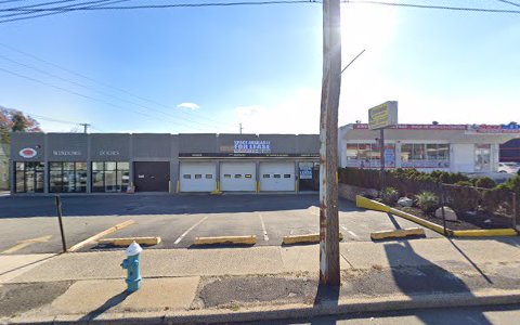 Auto Repair Shop «Meineke Car Care Center», reviews and photos, 2096 Jericho Turnpike, New Hyde Park, NY 11040, USA