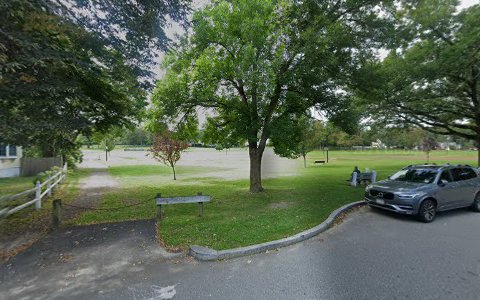 Memorial Park «Memorial Park», reviews and photos, 53 Harrison St, Reading, MA 01867, USA