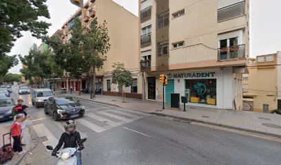 Clinica Dental Los Angeles en Málaga
