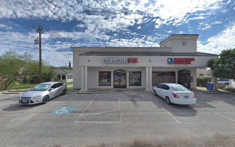 Electronics Repair Shop «uBreakiFix», reviews and photos, 18822 Stone Oak Pkwy #102, San Antonio, TX 78258, USA