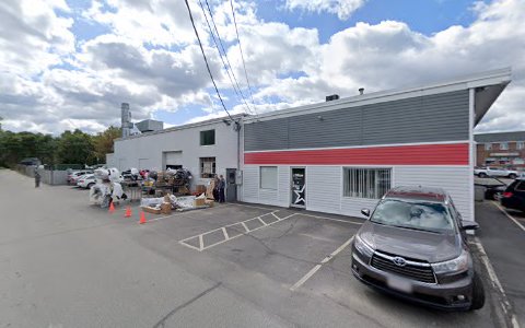 Auto Body Shop «CARSTAR Atlantic Collision Center», reviews and photos, 1516 Middlesex St, Lowell, MA 01851, USA