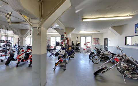 Motorcycle Dealer «Fast Bikes Inc», reviews and photos, 15852 SW Upper Boones Ferry Rd, Lake Oswego, OR 97035, USA