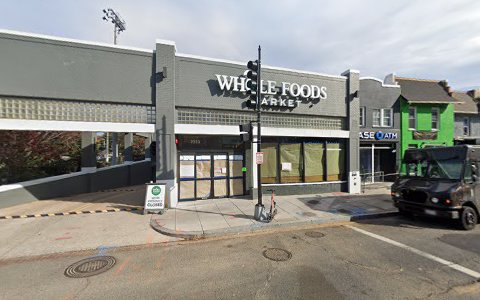 Grocery Store «Whole Foods Market», reviews and photos, 2323 Wisconsin Ave NW, Washington, DC 20007, USA