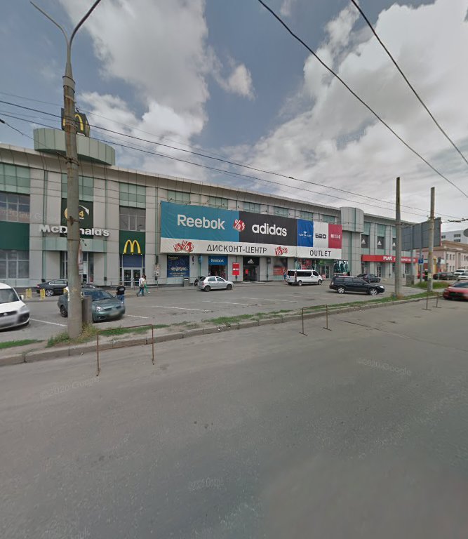 Moskovs'kyi Ave, 199a-199d Parking