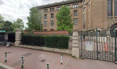 Bibliothèque Universitaire Jeanne-Chauvin - Université Paris Cité