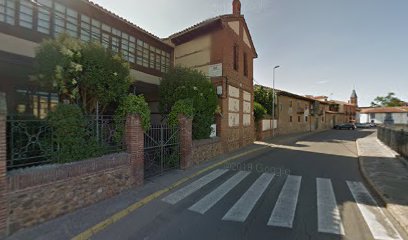 Colegio Sierra Pambley en Hospital de Órbigo