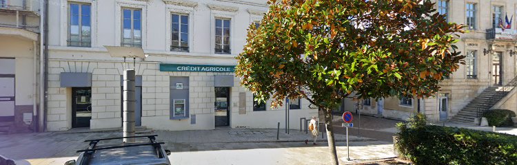 Photo du Banque Crédit Agricole Centre Loire - La Charite Sur Loire à La Charité-sur-Loire