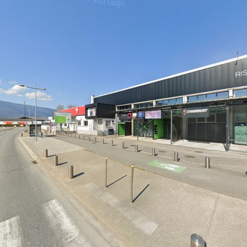 Borne de recharge de véhicules électriques Réseau eborn Charging Station Chambéry