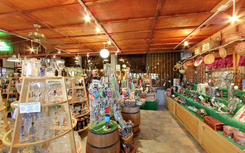Gift Shop «Florida Orange Groves Winery», reviews and photos, 1500 Pasadena Ave S, South Pasadena, FL 33707, USA