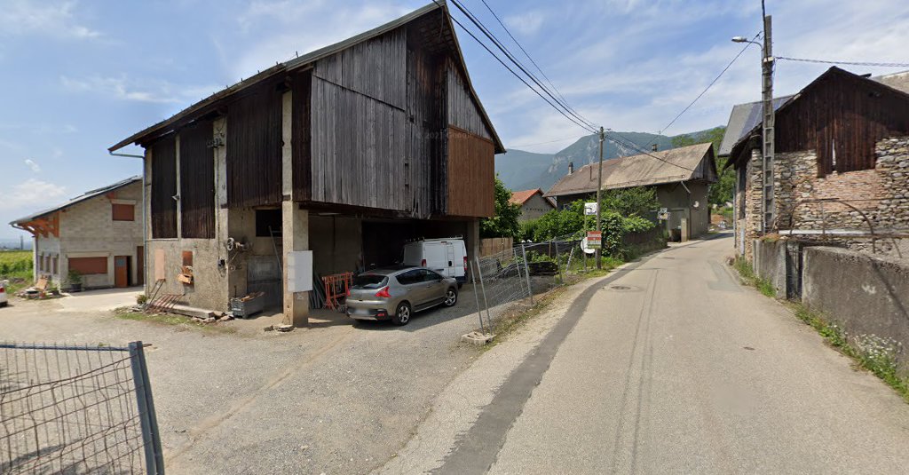 Perrier à Saint-Pierre-d'Albigny (Savoie 73)