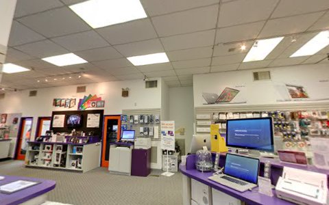 Computer Store «Springboard Media», reviews and photos