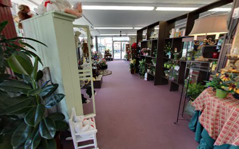 Florist «Lund & Lange Florist», reviews and photos, 272 Snelling Ave S, St Paul, MN 55105, USA
