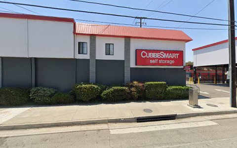 Self-Storage Facility «CubeSmart Self Storage», reviews and photos, 198 W Artesia Blvd, Long Beach, CA 90805, USA