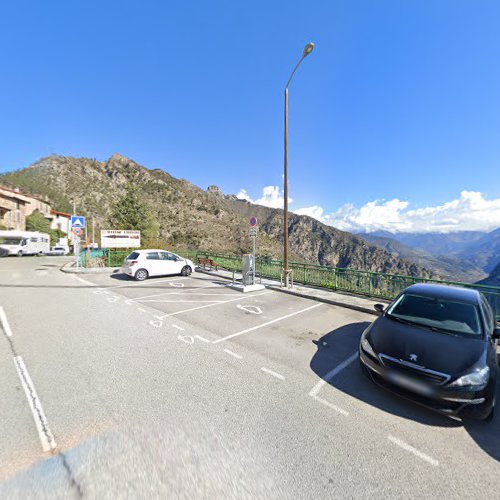Borne de recharge de véhicules électriques Prise de Nice Charging Station Utelle