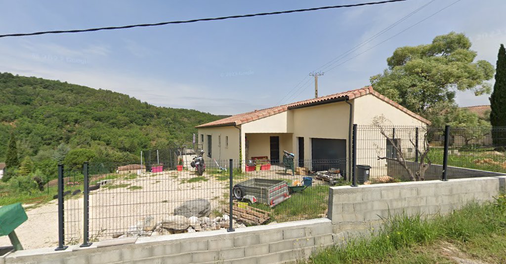 maison tonton à Salavas (Ardèche 07)