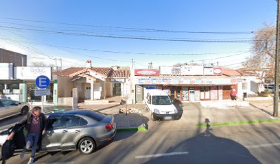 Panaderia y fiambreria-Mercado Santa Maria