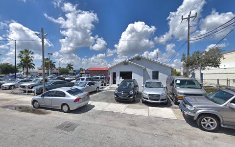 Used Car Dealer «Rolling Wheels Inc», reviews and photos, 125 E Sunrise Blvd, Fort Lauderdale, FL 33304, USA