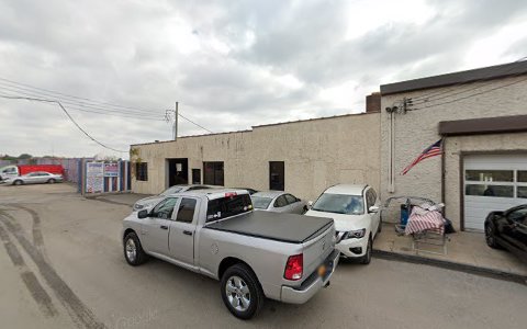 Auto Body Shop «G & G Custom Auto Body», reviews and photos, 113 Ferry St, Staten Island, NY 10302, USA