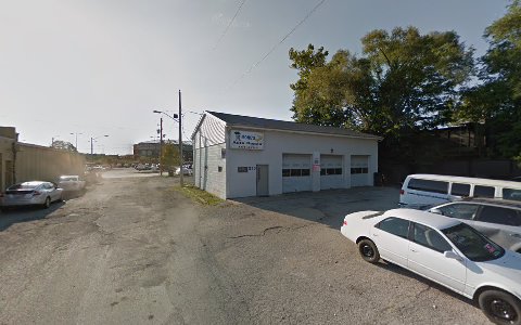 Brake Shop «Mones Auto Repair», reviews and photos, 215 S Locust St, Champaign, IL 61820, USA