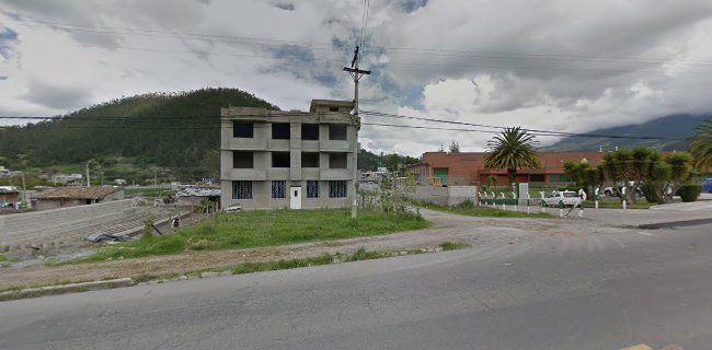 Opiniones de Lavadora Lubricantes Paul en Otavalo - Servicio de lavado de coches