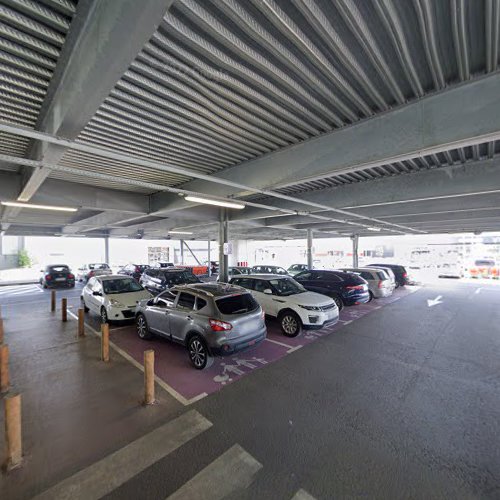 Borne de recharge de véhicules électriques E.Leclerc Station de recharge Saint-Médard-en-Jalles
