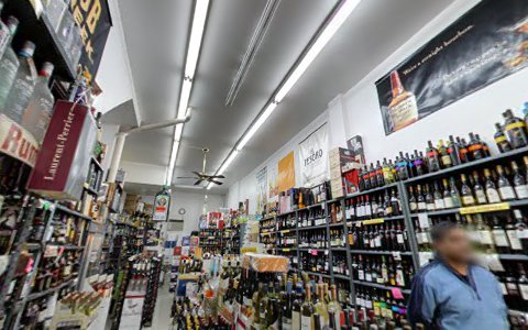 Liquor Store «West Coast Wines & Liquor Inc», reviews and photos, 1440 Lexington Ave, New York, NY 10128, USA
