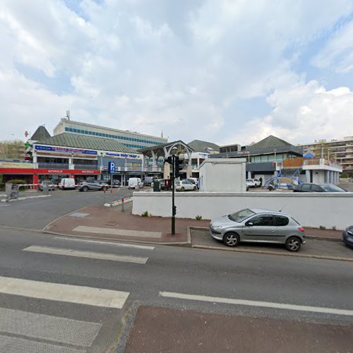 Pharmacie Synd Copr Ctre Commercial Elysee Villa La Celle-Saint-Cloud